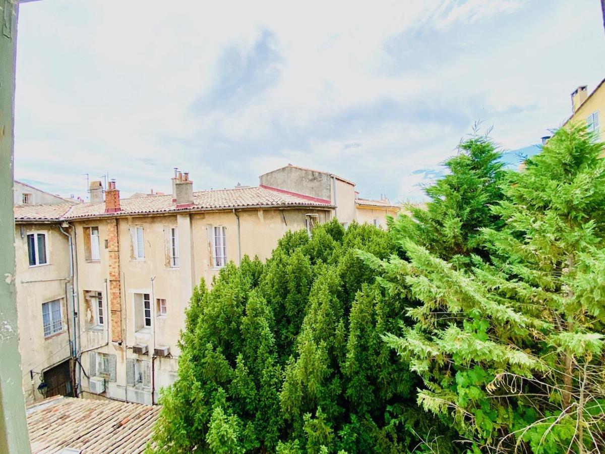 Casajoy, Ms, Aix-En-Provence Apartment Luaran gambar