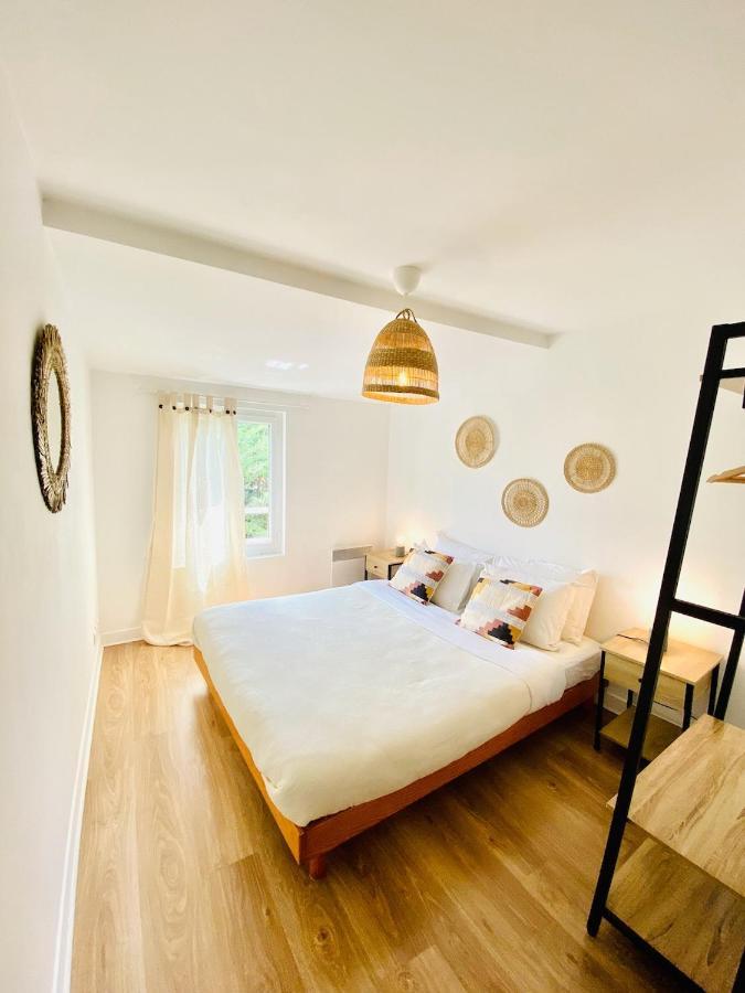 Casajoy, Ms, Aix-En-Provence Apartment Luaran gambar